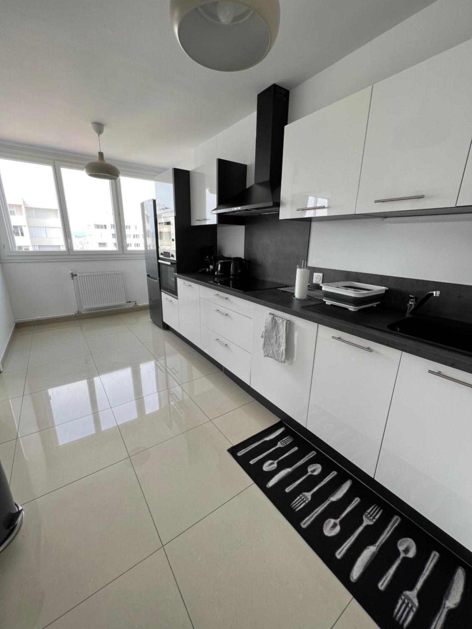 Super 4 Pieces Refait A Neuf Apartment วีเลอร์บาน ภายนอก รูปภาพ