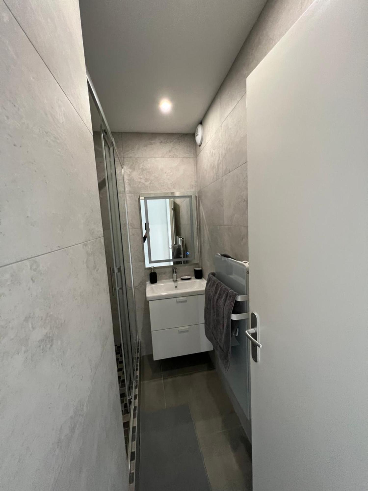 Super 4 Pieces Refait A Neuf Apartment วีเลอร์บาน ภายนอก รูปภาพ