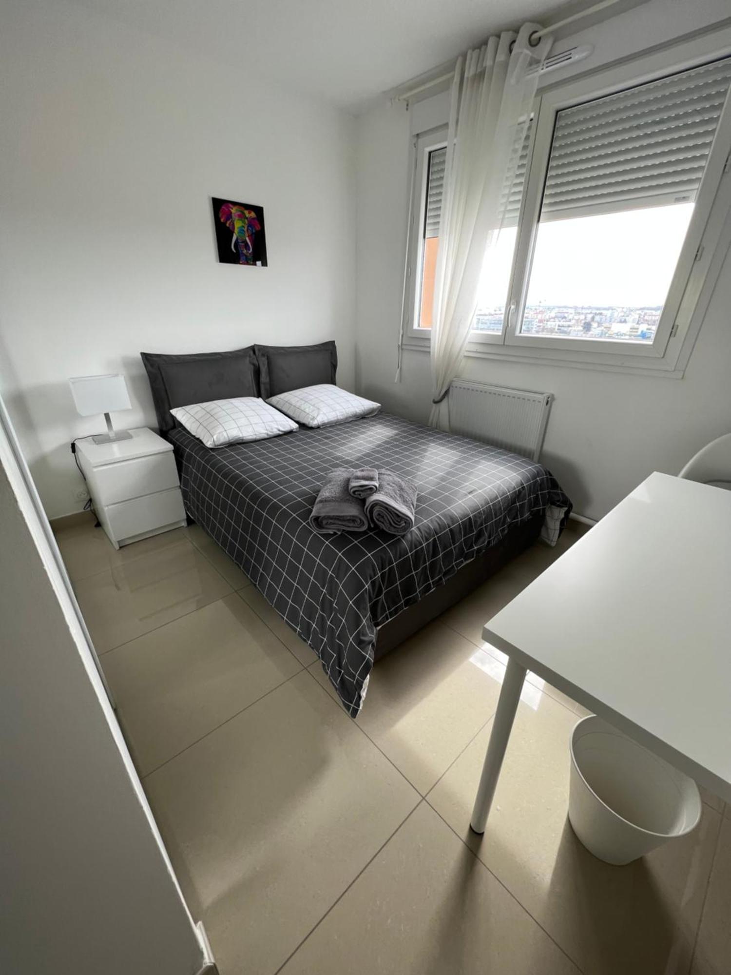 Super 4 Pieces Refait A Neuf Apartment วีเลอร์บาน ภายนอก รูปภาพ