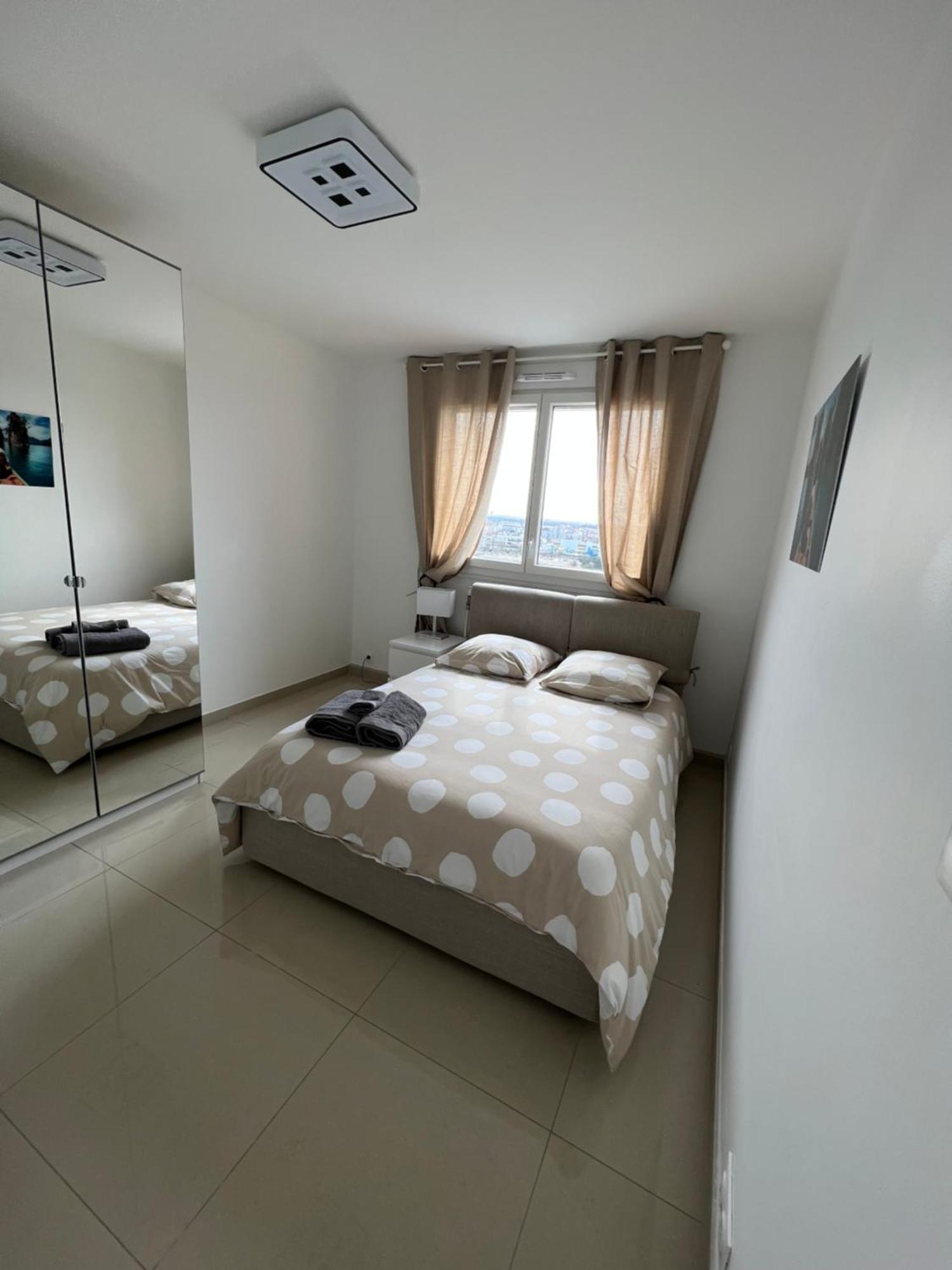 Super 4 Pieces Refait A Neuf Apartment วีเลอร์บาน ภายนอก รูปภาพ
